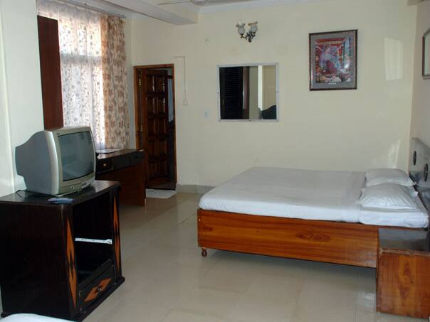 Kunal Hotel, Maheshwar 3